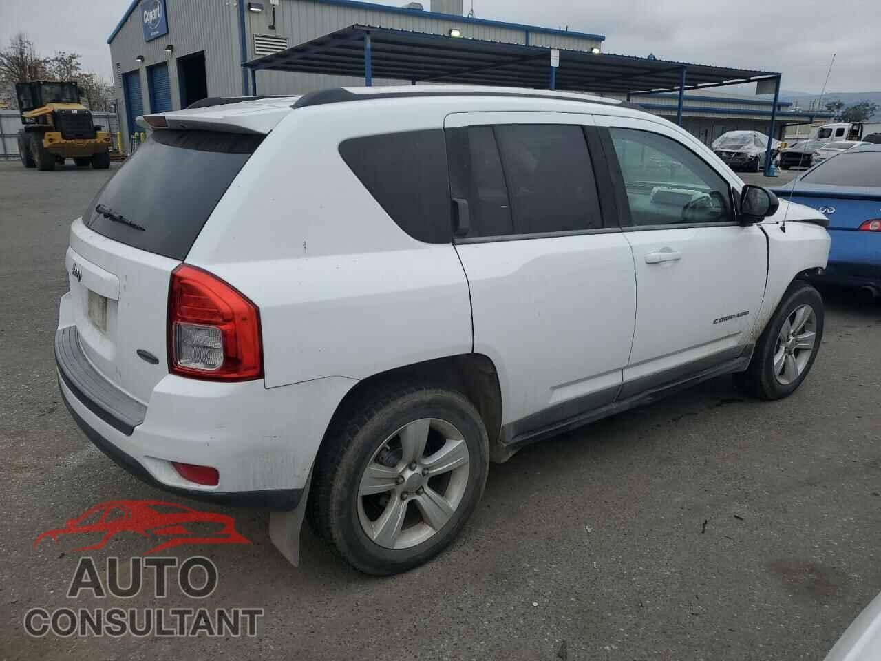 JEEP COMPASS 2011 - 1J4NF1FB1BD183143