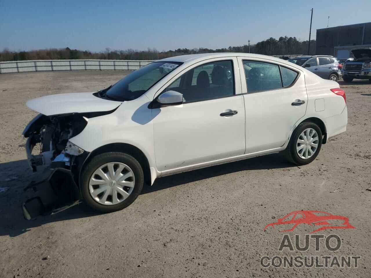 NISSAN VERSA 2018 - 3N1CN7AP3JL800673