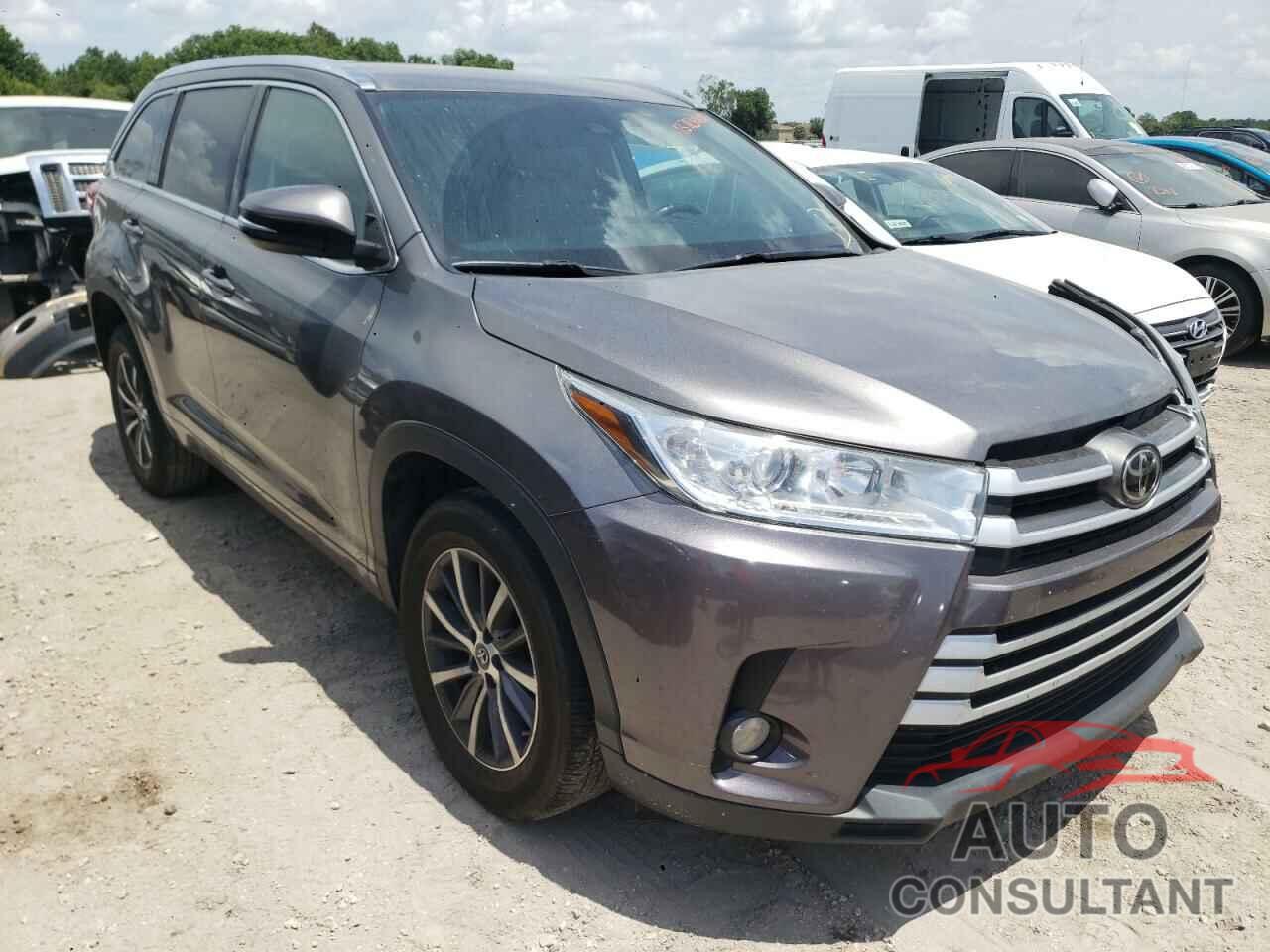 TOYOTA HIGHLANDER 2017 - 5TDKZRFH7HS522892