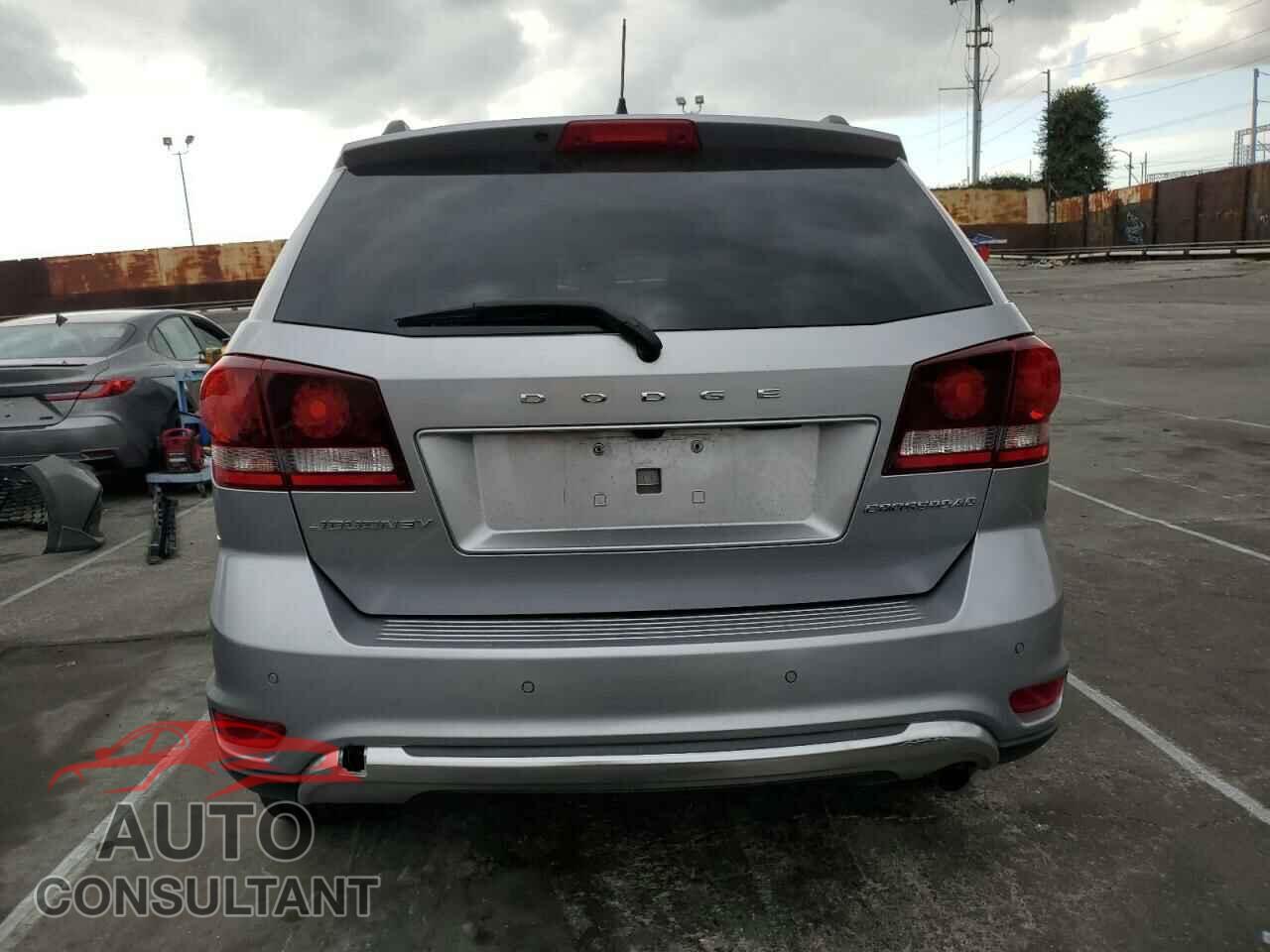 DODGE JOURNEY 2015 - 3C4PDCGB2FT630562
