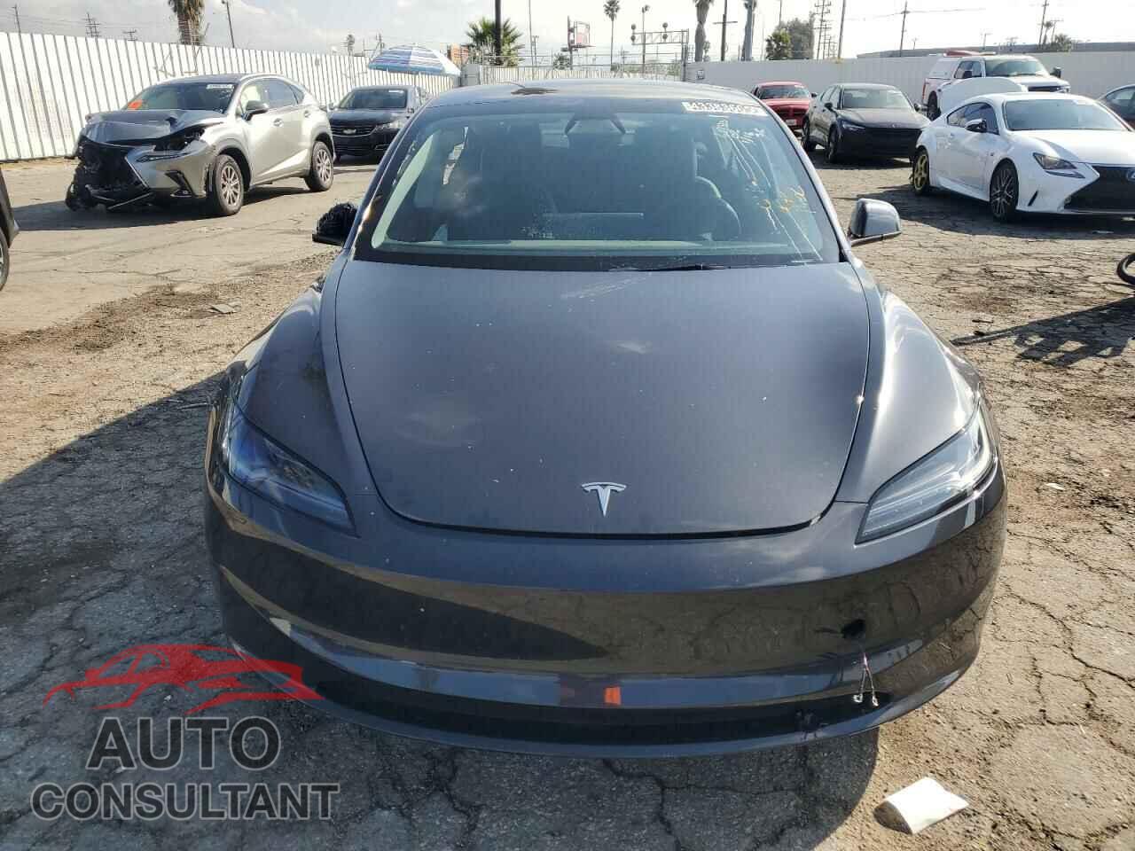 TESLA MODEL 3 2024 - 5YJ3E1EA6RF744142