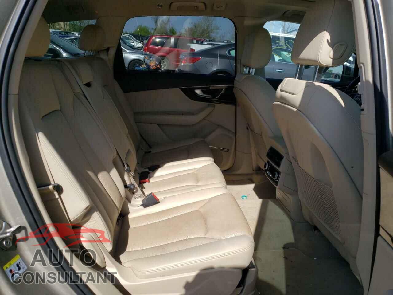 AUDI Q7 2017 - WA1VAAF79HD012479