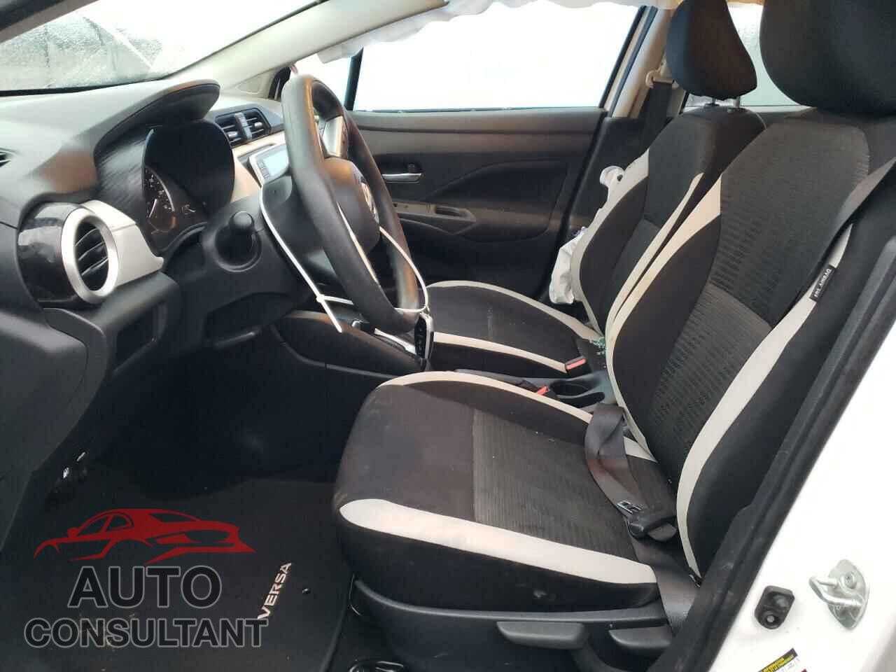 NISSAN VERSA 2021 - 3N1CN8EV4ML869603