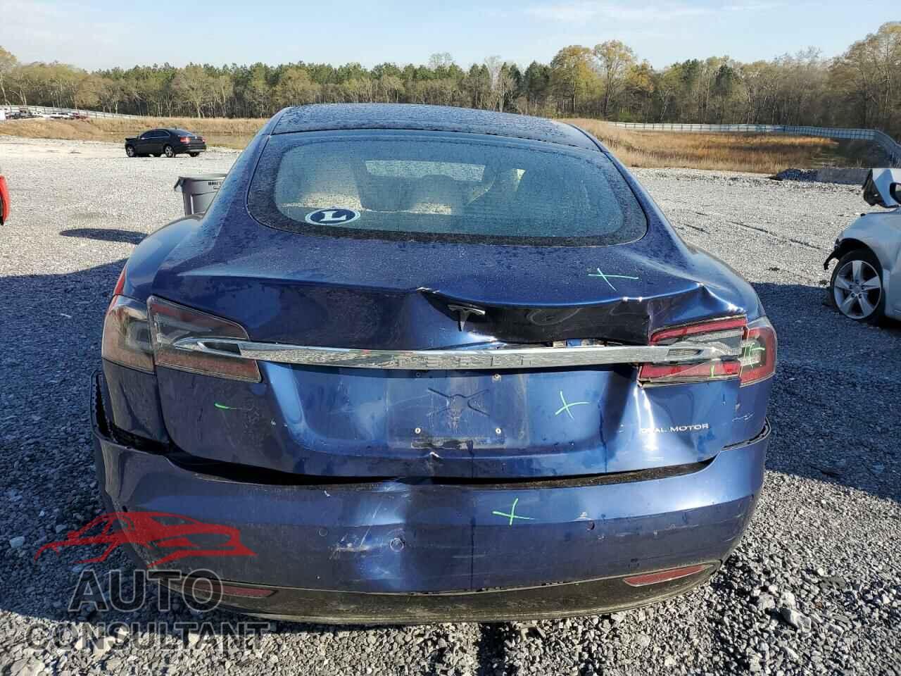 TESLA MODEL S 2020 - 5YJSA1E23LF352260