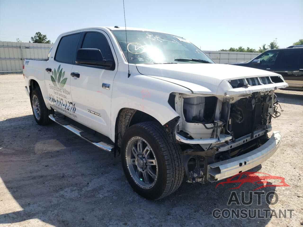 TOYOTA TUNDRA 2017 - 5TFDW5F11HX615432