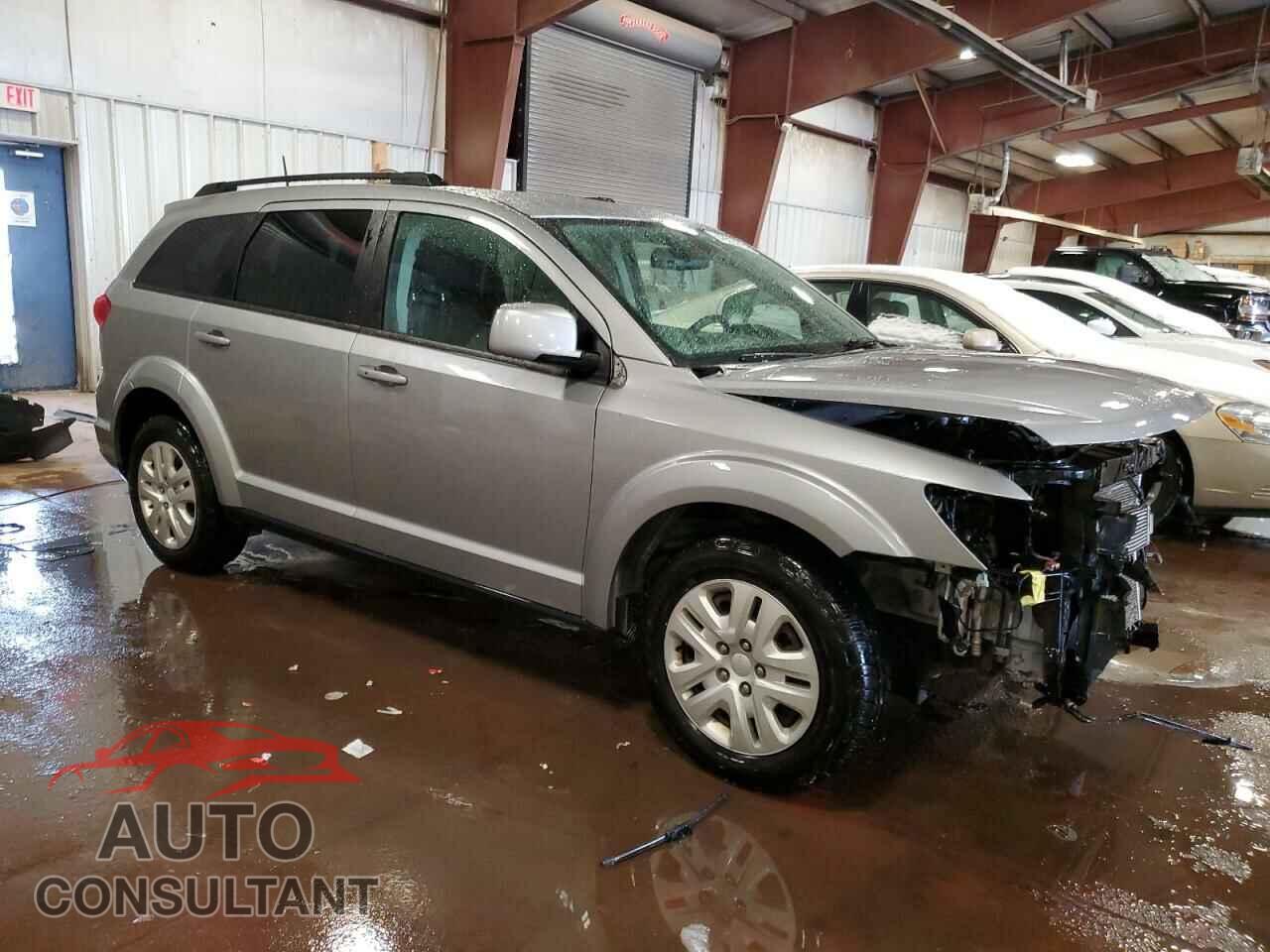 DODGE JOURNEY 2019 - 3C4PDCBB1KT820984