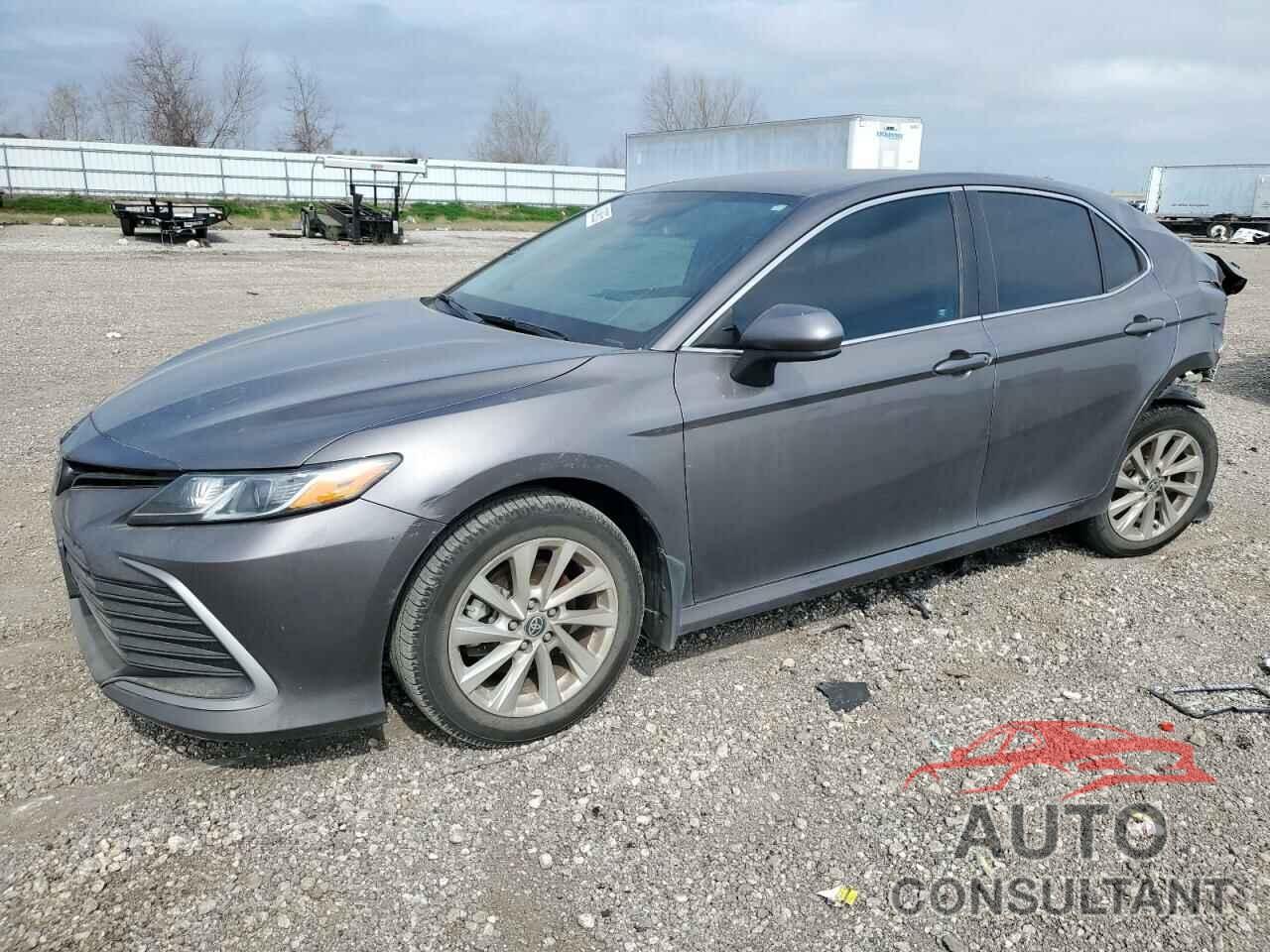 TOYOTA CAMRY 2022 - 4T1C11AK0NU693700