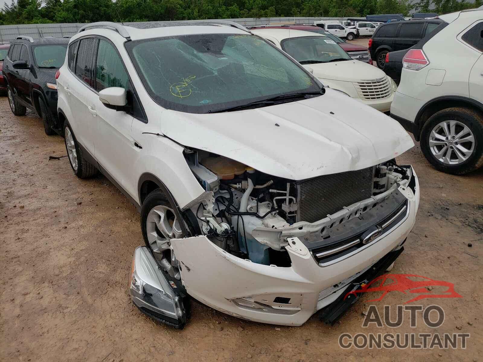 FORD ESCAPE 2016 - 1FMCU0J9XGUA66407