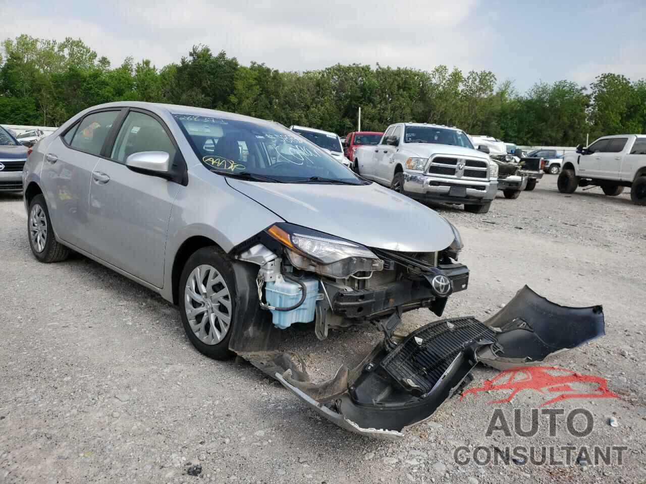 TOYOTA COROLLA 2017 - 5YFBURHE8HP588393