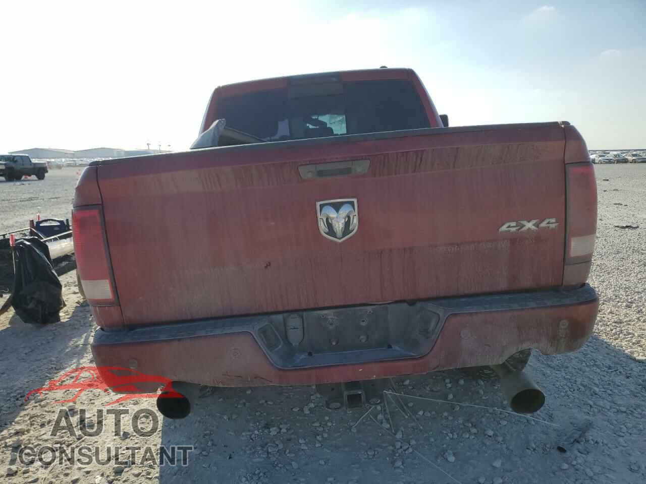DODGE RAM 1500 2012 - 1C6RD7MT2CS254138