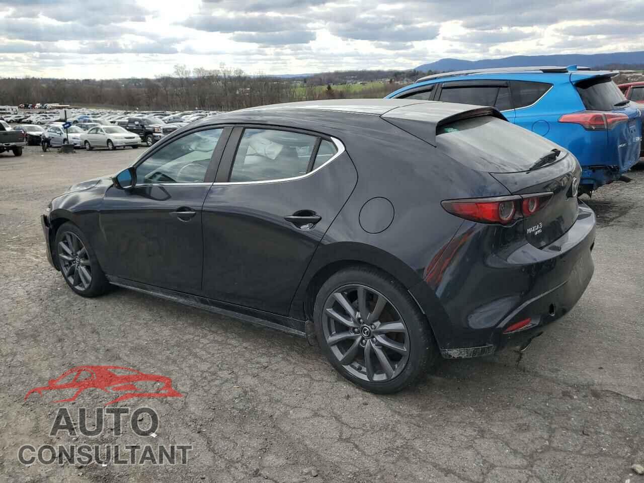 MAZDA 3 2019 - JM1BPBJM6K1136874
