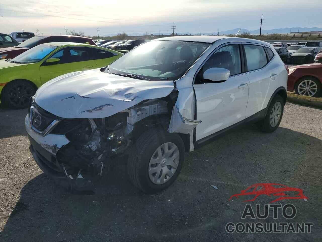 NISSAN ROGUE 2018 - JN1BJ1CP2JW158037