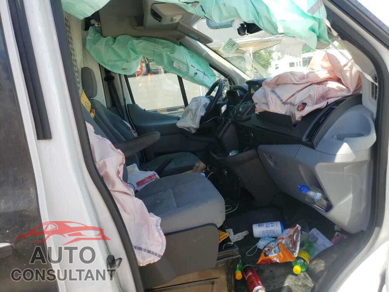 FORD TRANSIT CO 2018 - 1FTRS4XV5JKA03637