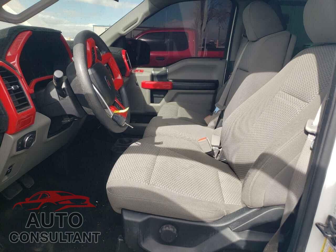 FORD F-150 2018 - 1FTEW1E52JFB30231