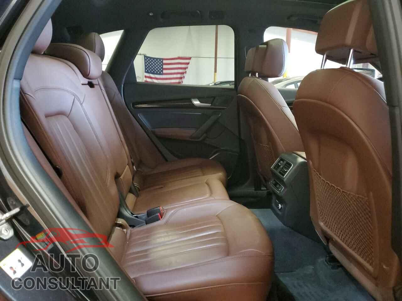 AUDI Q5 2019 - WA1BNAFY7K2076801