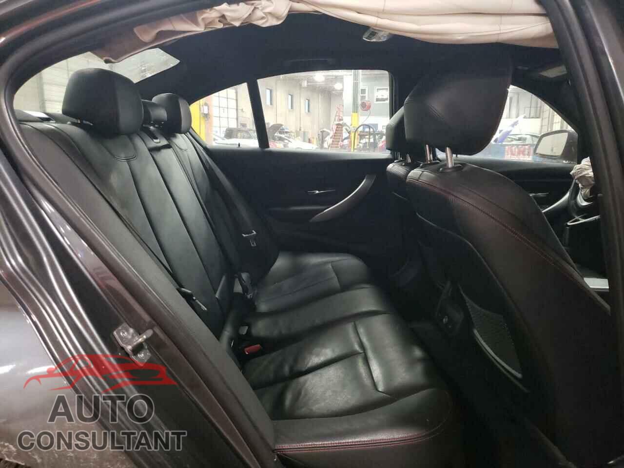 BMW 3 SERIES 2013 - WBA3B3C55DF542100