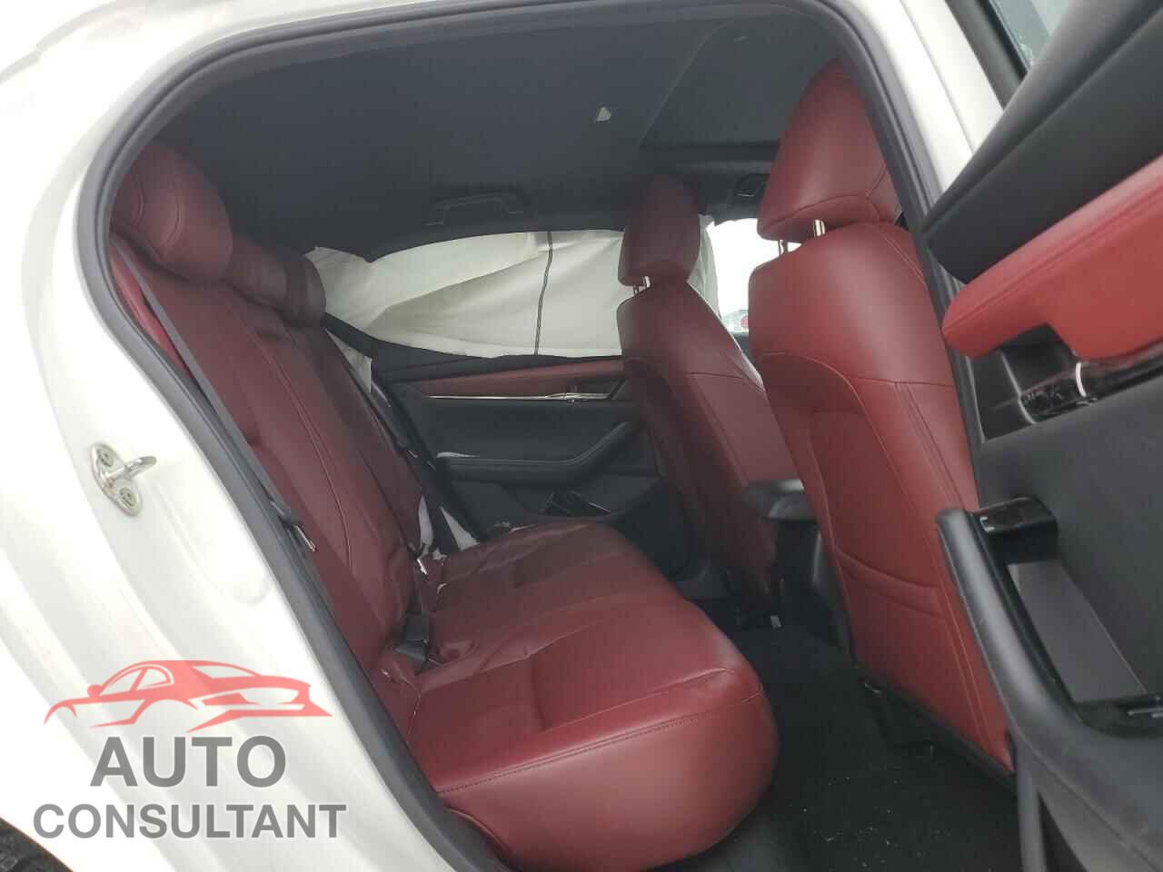 MAZDA 3 2021 - JM1BPBML5M1345657