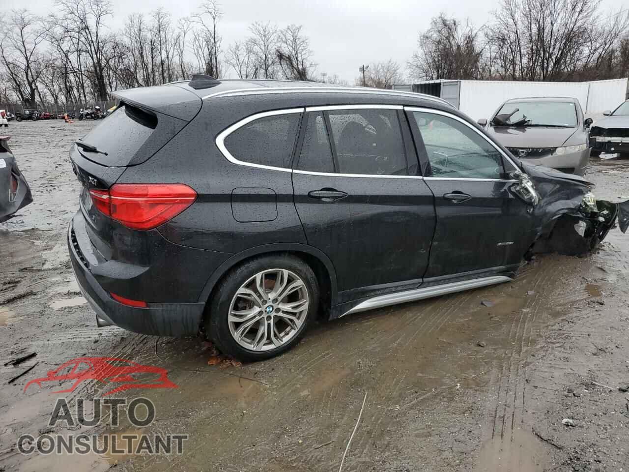 BMW X1 2017 - WBXHT3Z33H4A52404