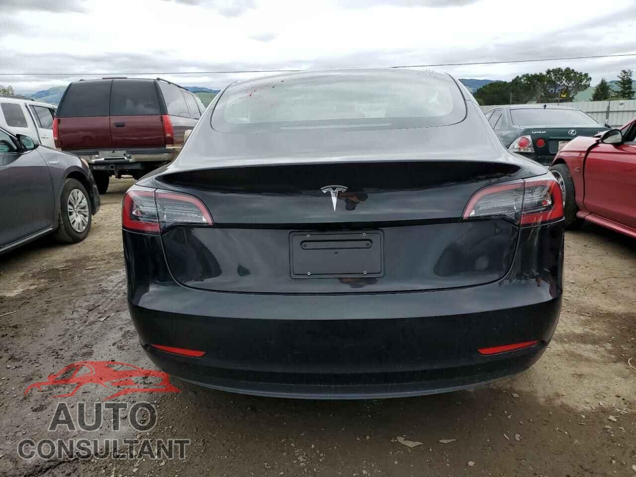 TESLA MODEL 3 2023 - 5YJ3E1EA7PF630471