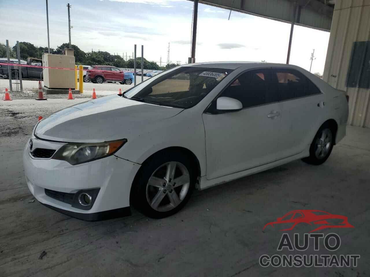 TOYOTA CAMRY 2014 - 4T1BF1FK9EU827478