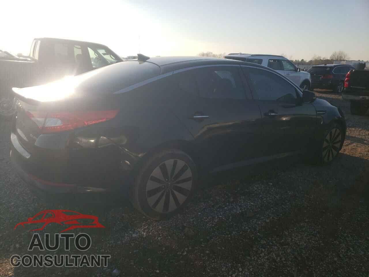 KIA OPTIMA 2011 - KNAGR4A68B5167501