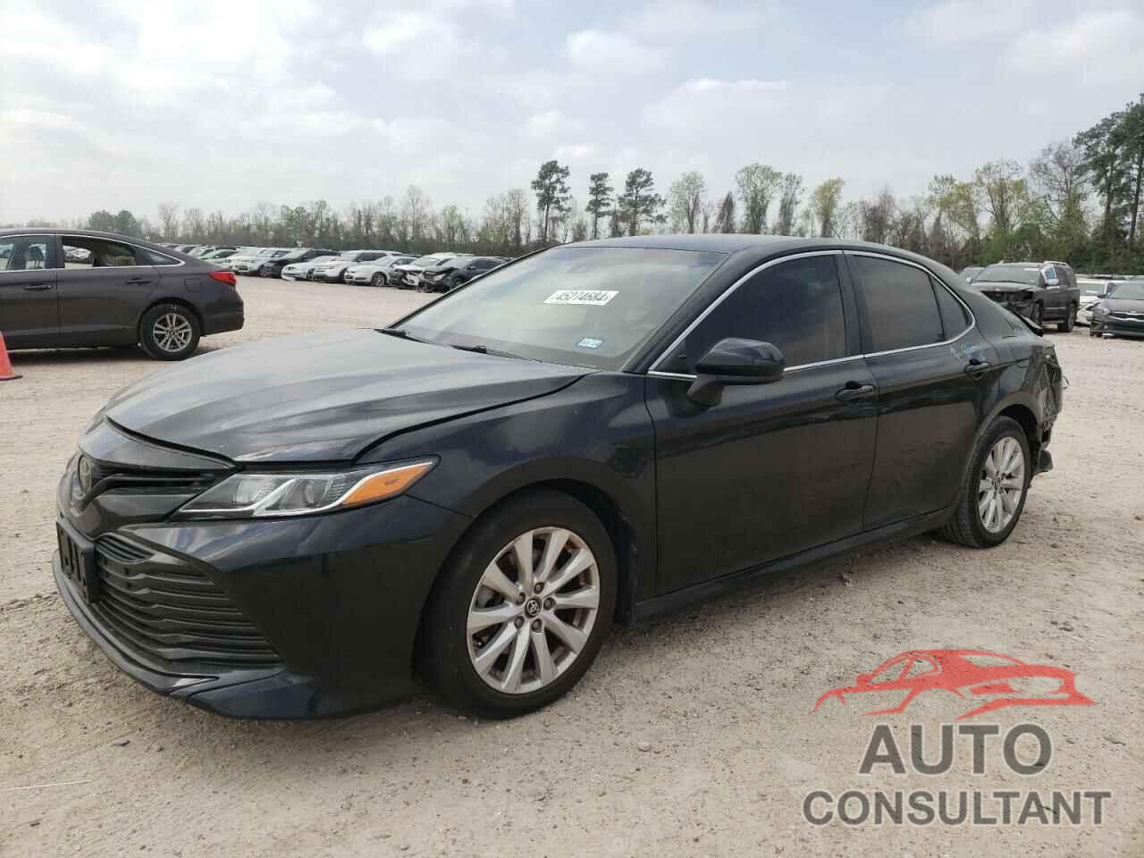 TOYOTA CAMRY 2018 - 4T1B11HK1JU510476