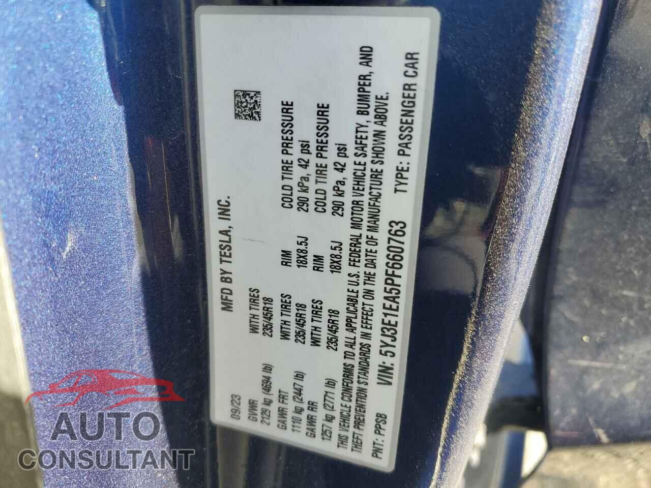 TESLA MODEL 3 2023 - 5YJ3E1EA5PF660763