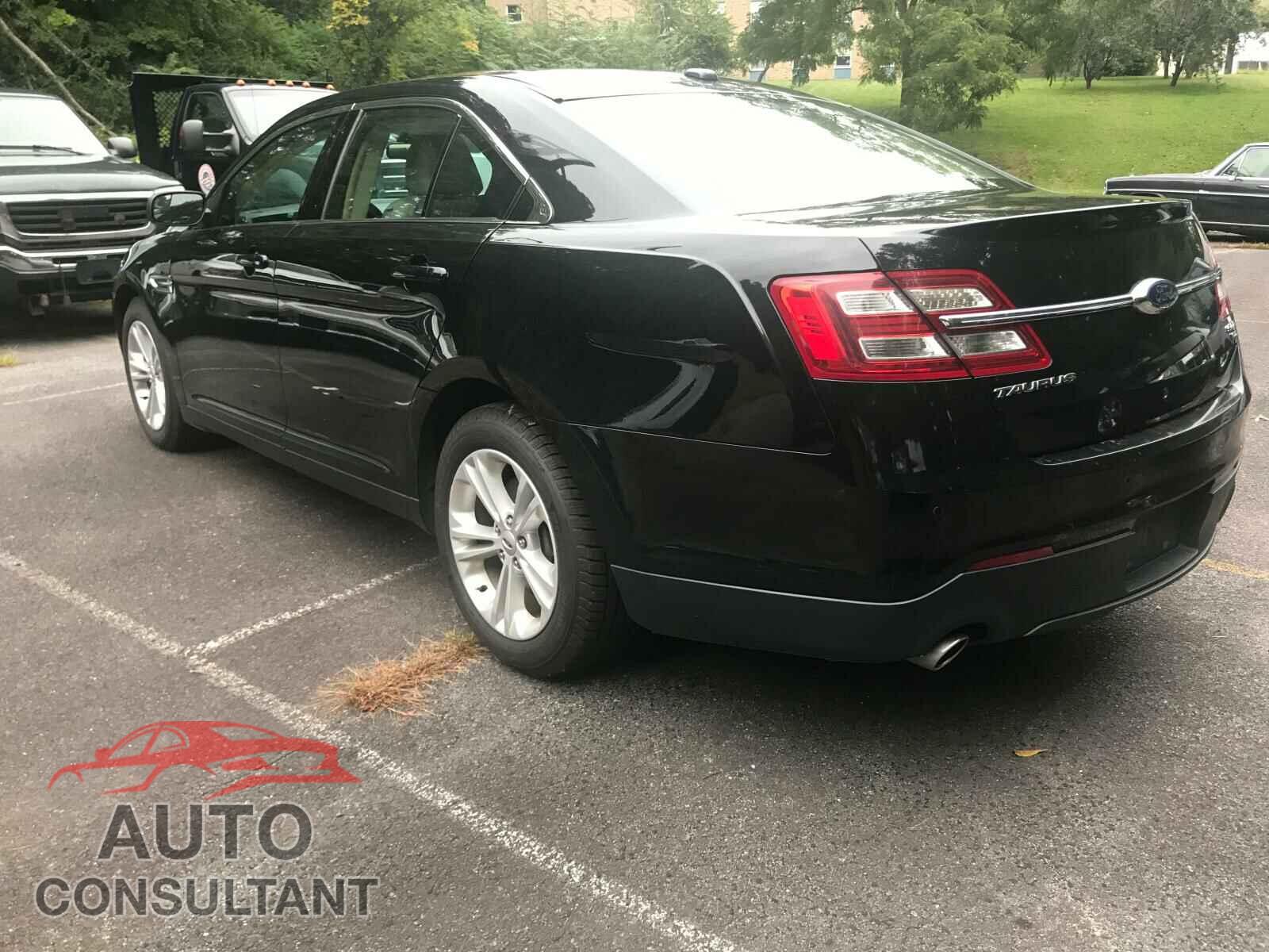 FORD TAURUS 2015 - 1FAHP2H87FG165490