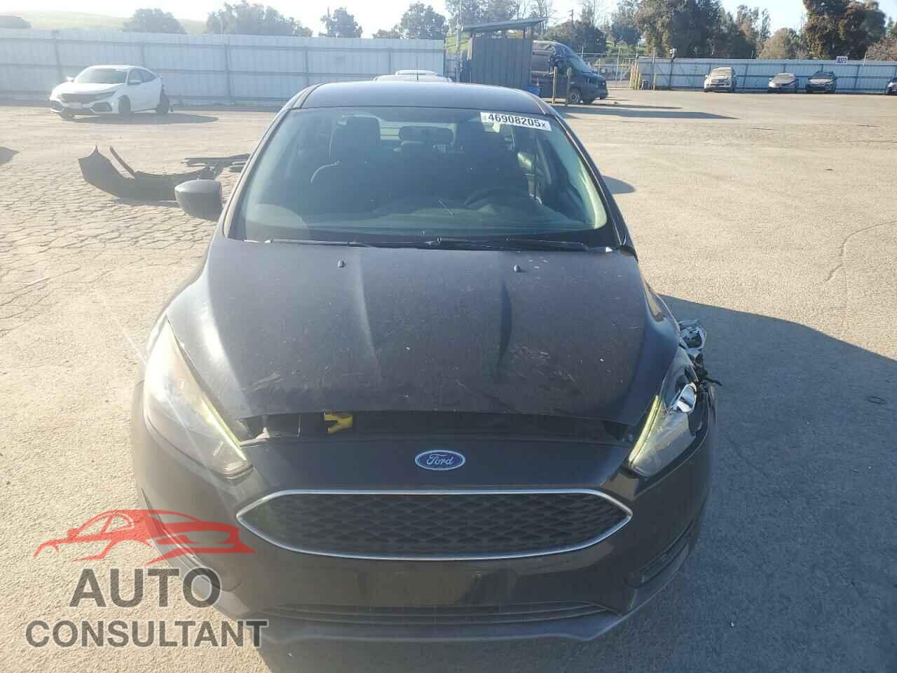 FORD FOCUS 2018 - 1FADP3F21JL288026