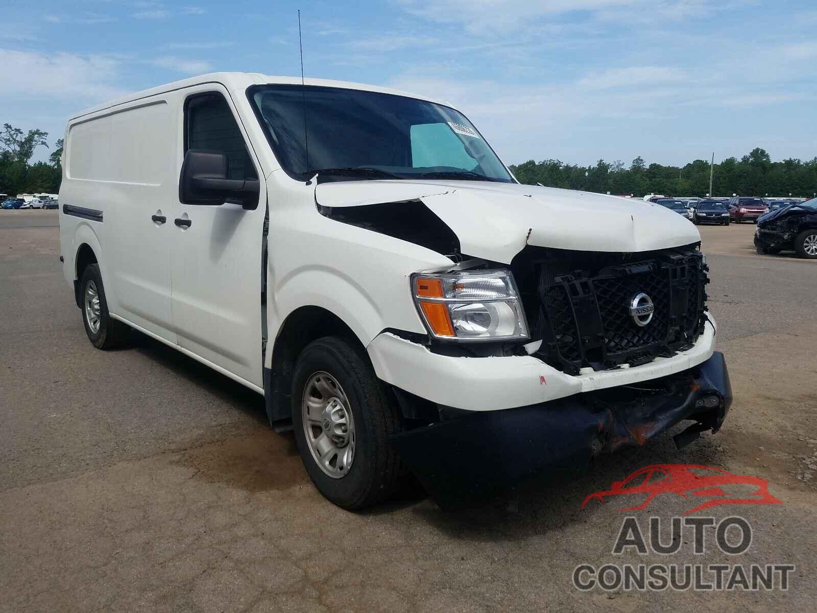 NISSAN NV 2018 - 1N6BF0KM8JN812235