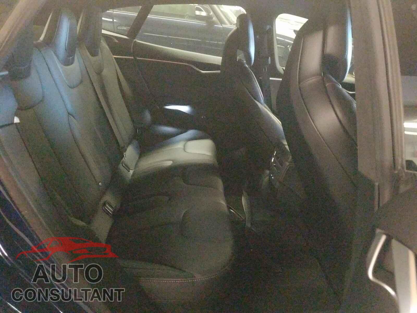 TESLA MODEL S 2016 - 5YJSA1E47GF170018
