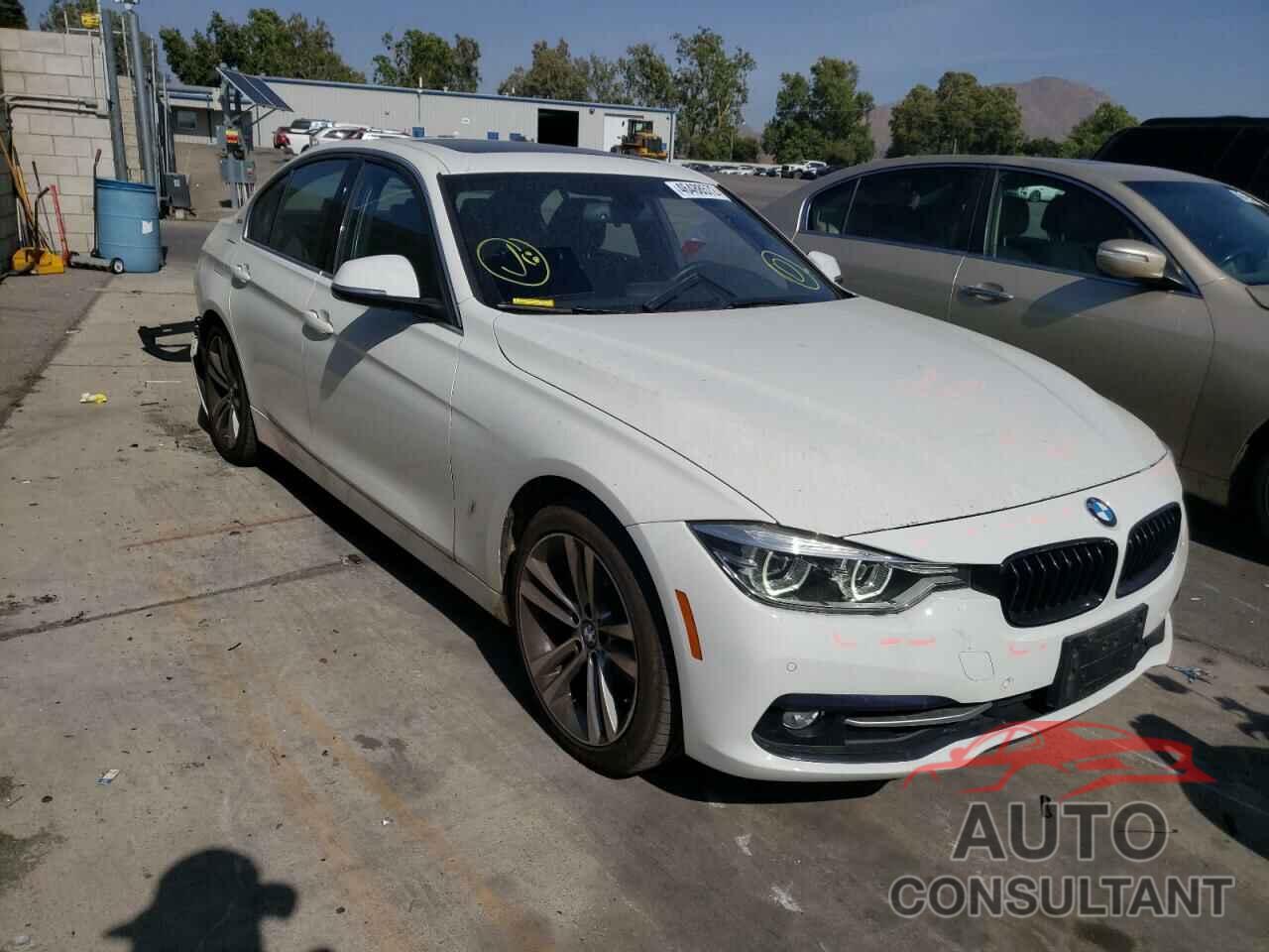 BMW 3 SERIES 2018 - WBA8E1C54JA178620
