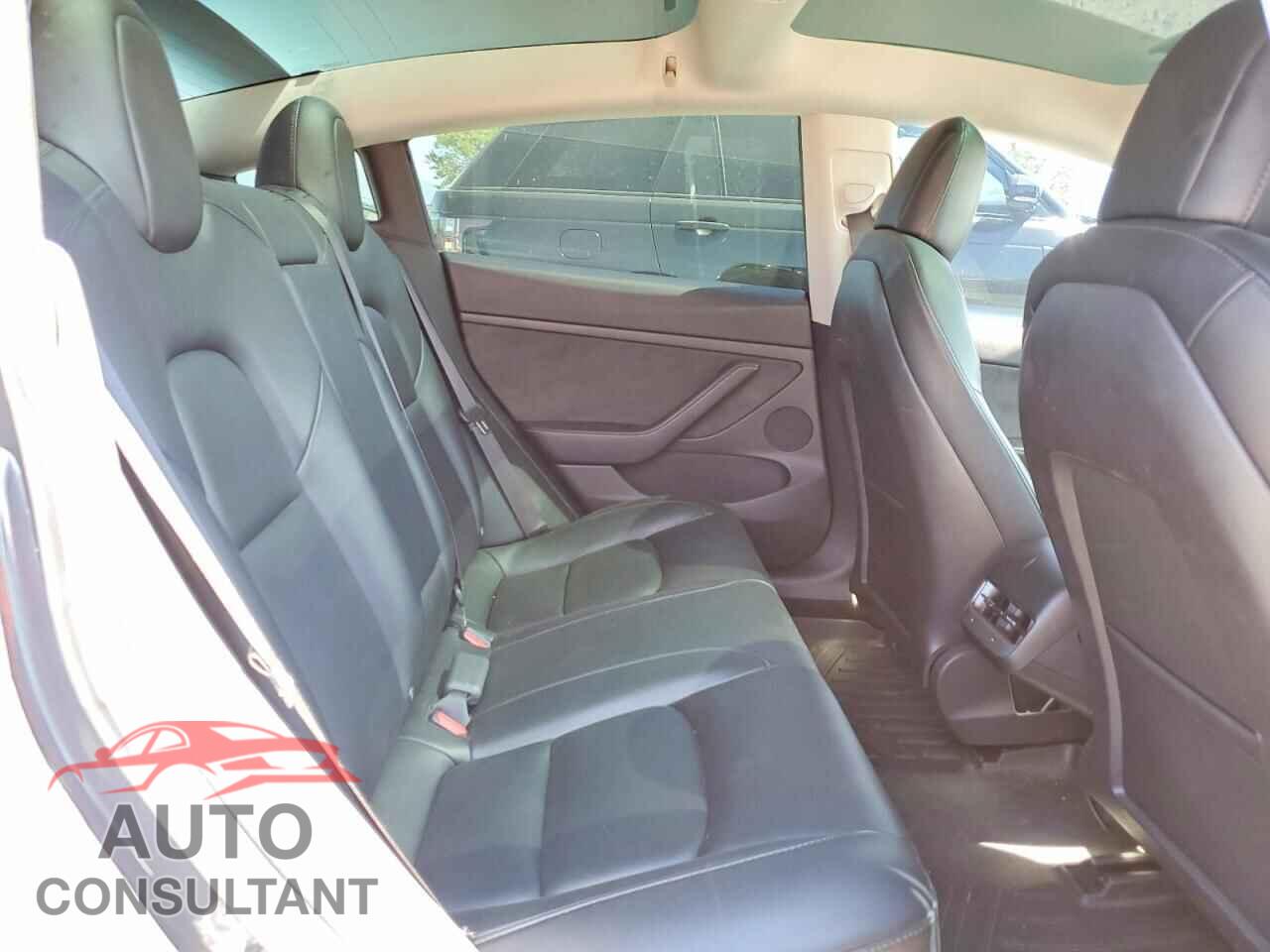TESLA MODEL 3 2021 - 5YJ3E1EB9MF019720