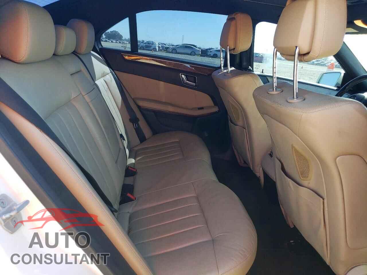 MERCEDES-BENZ E-CLASS 2011 - WDDHF7CB7BA418226