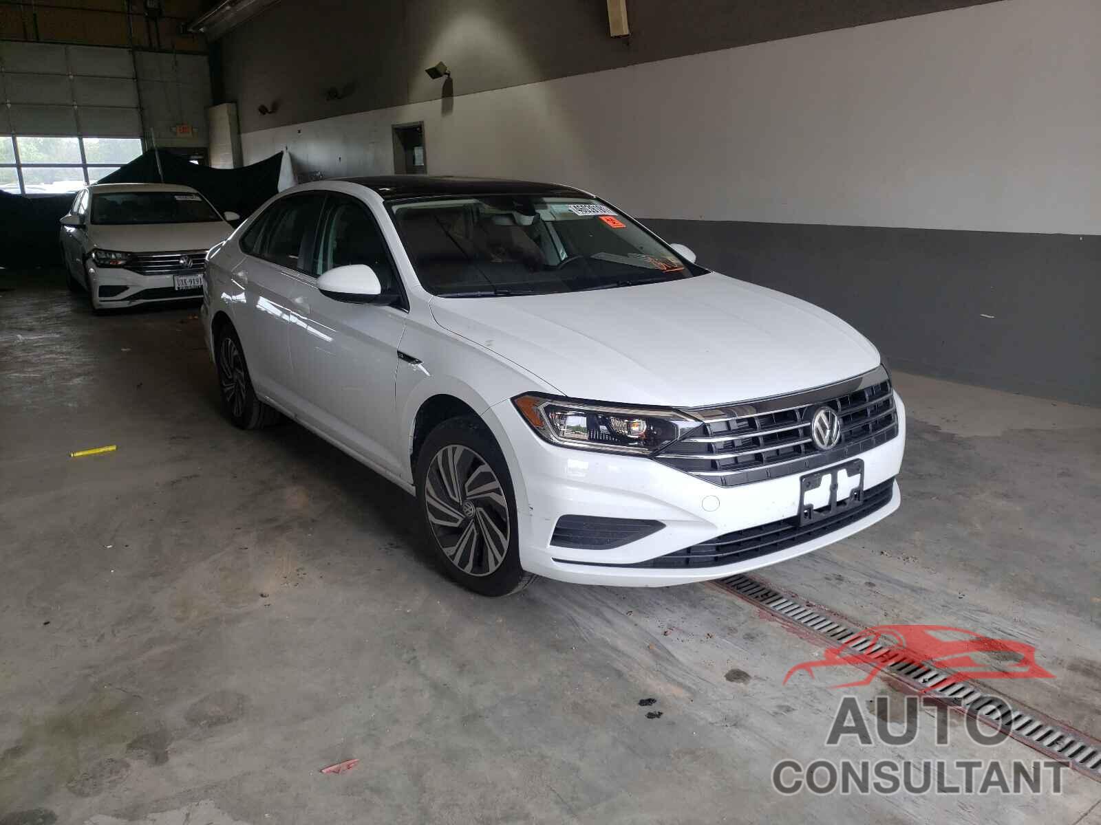 VOLKSWAGEN JETTA 2020 - 3VWEB7BU2LM036635