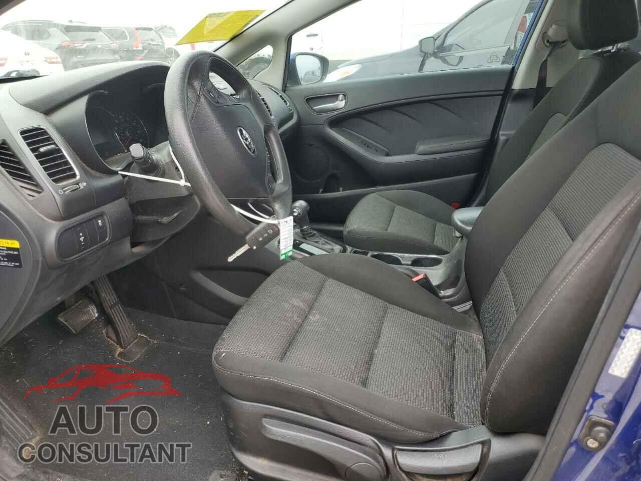 KIA FORTE 2017 - 3KPFK4A70HE066557