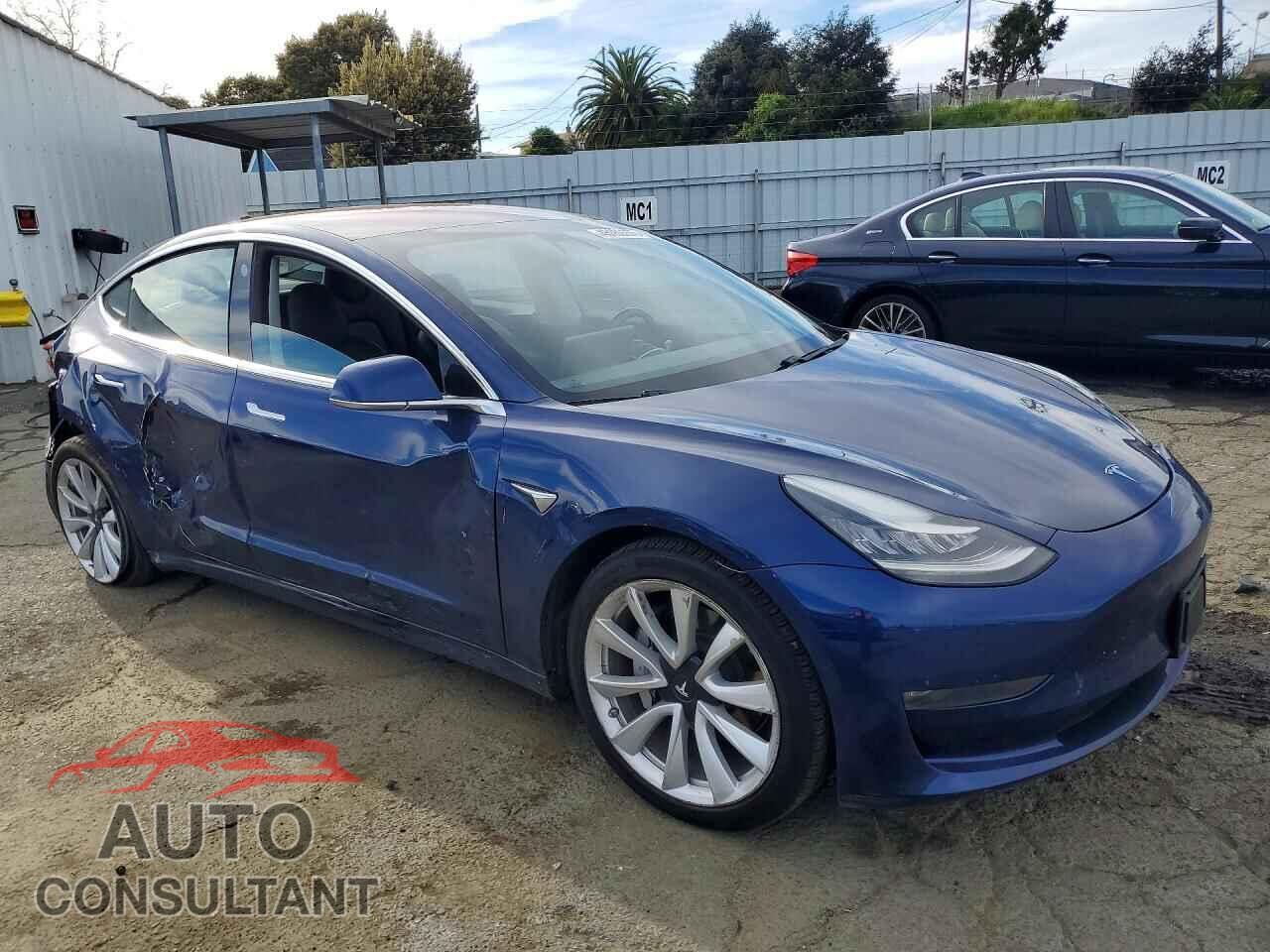 TESLA MODEL 3 2018 - 5YJ3E1EB2JF063845