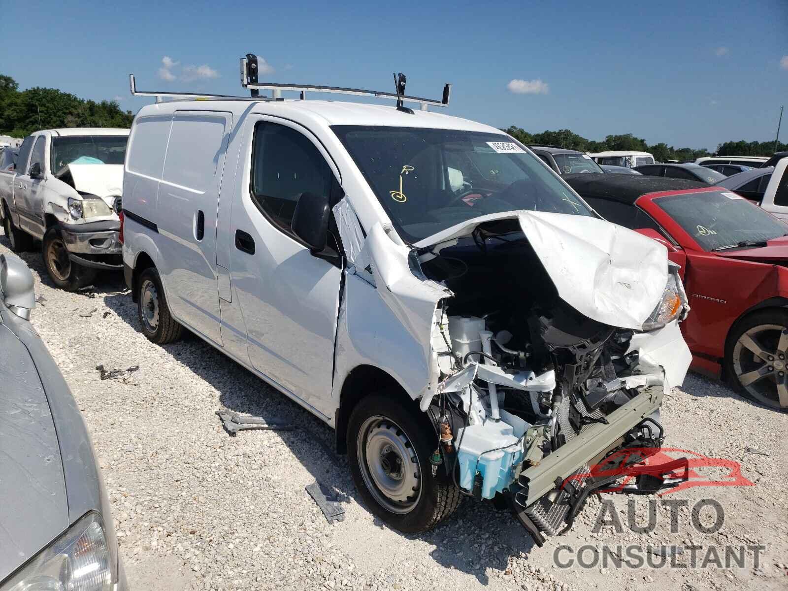 NISSAN NV 2021 - 3N6CM0KN3MK694625