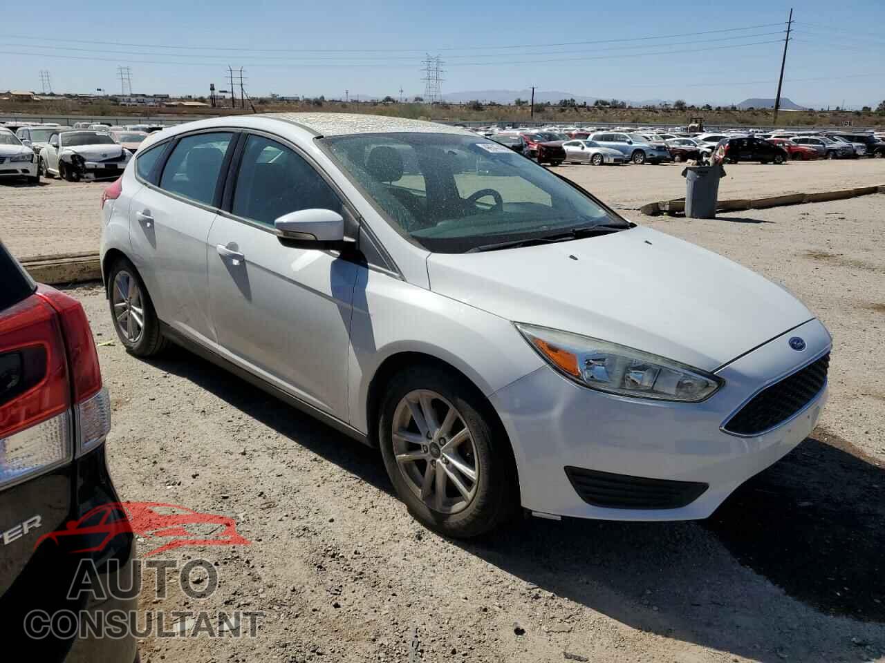 FORD FOCUS 2016 - 1FADP3K2XGL281803