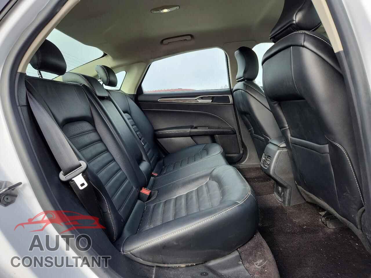 FORD FUSION 2017 - 3FA6P0T99HR366105