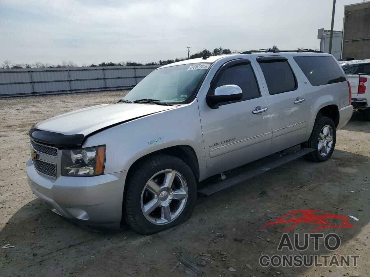 CHEVROLET SUBURBAN 2013 - 1GNSKKE70DR132057