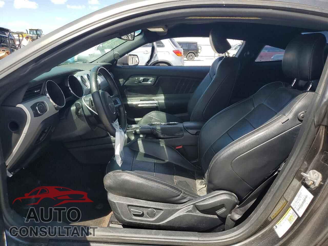 FORD MUSTANG 2015 - 1FA6P8TH2F5420026