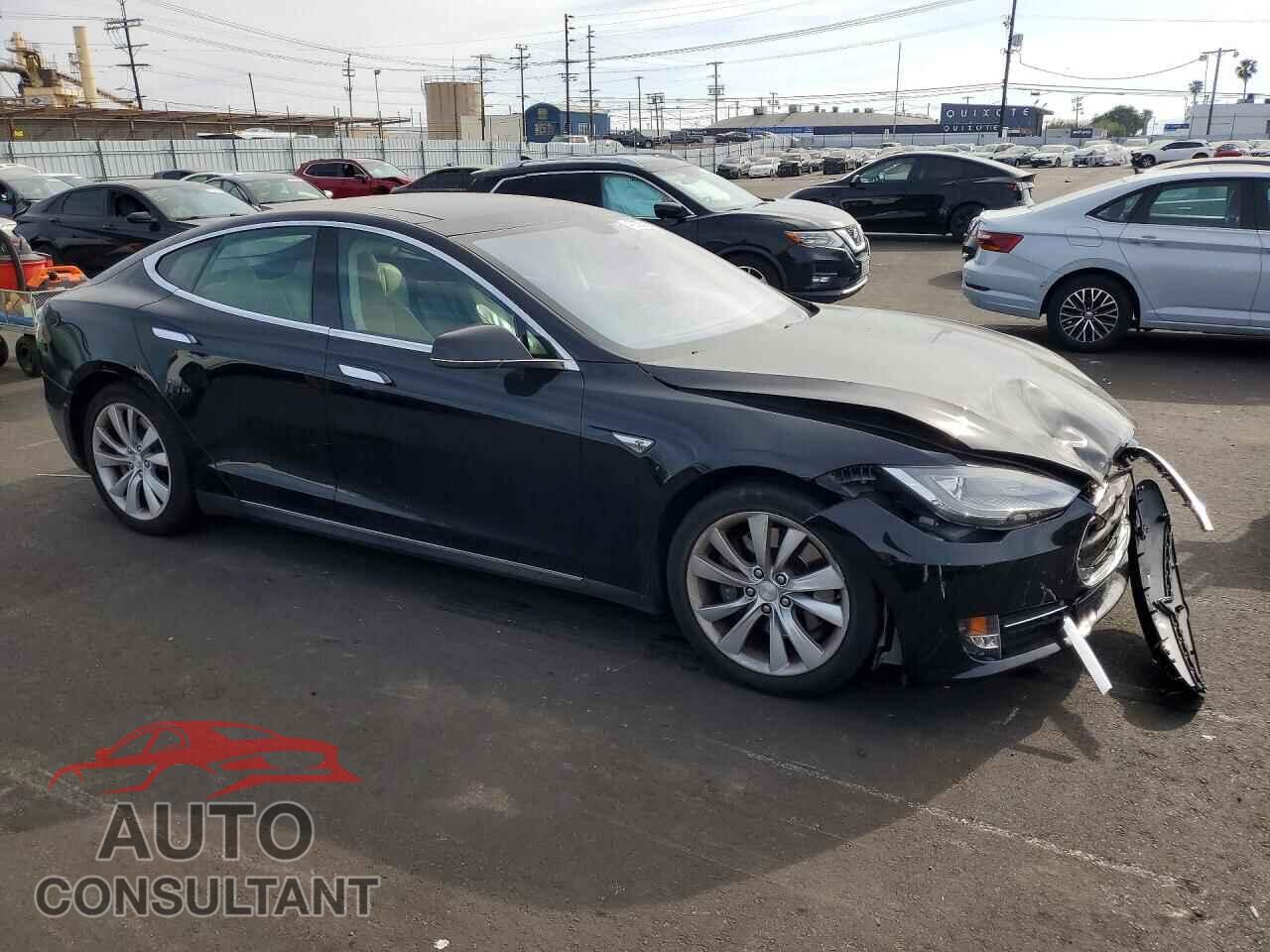 TESLA MODEL S 2013 - 5YJSA1CN4DFP26356