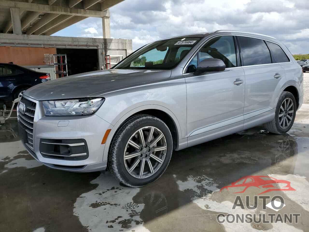 AUDI Q7 2018 - WA1VAAF71JD014491