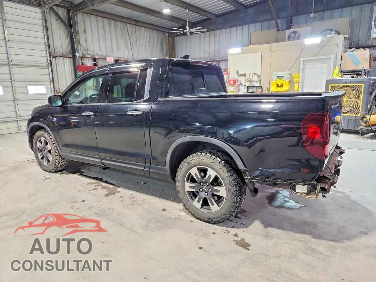 HONDA RIDGELINE 2017 - 5FPYK3F7XHB004743