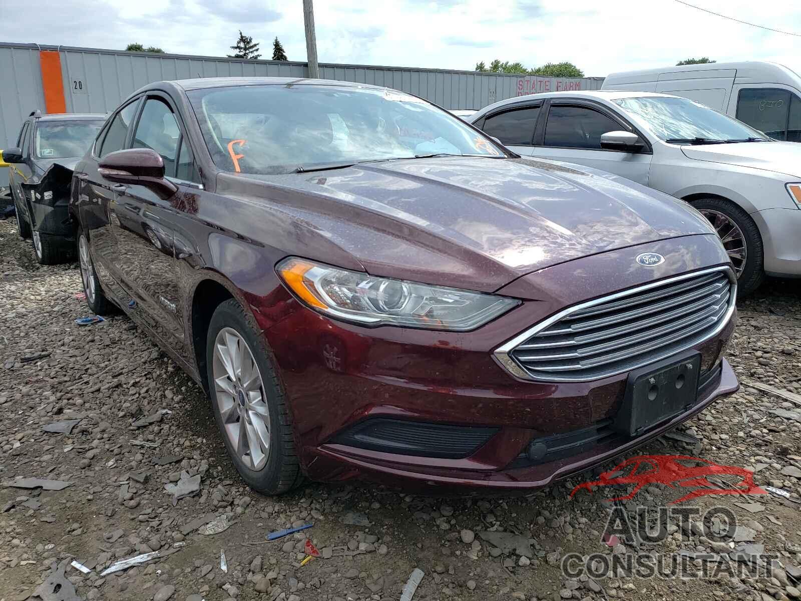 FORD FUSION 2017 - 3FA6P0LU0HR304628