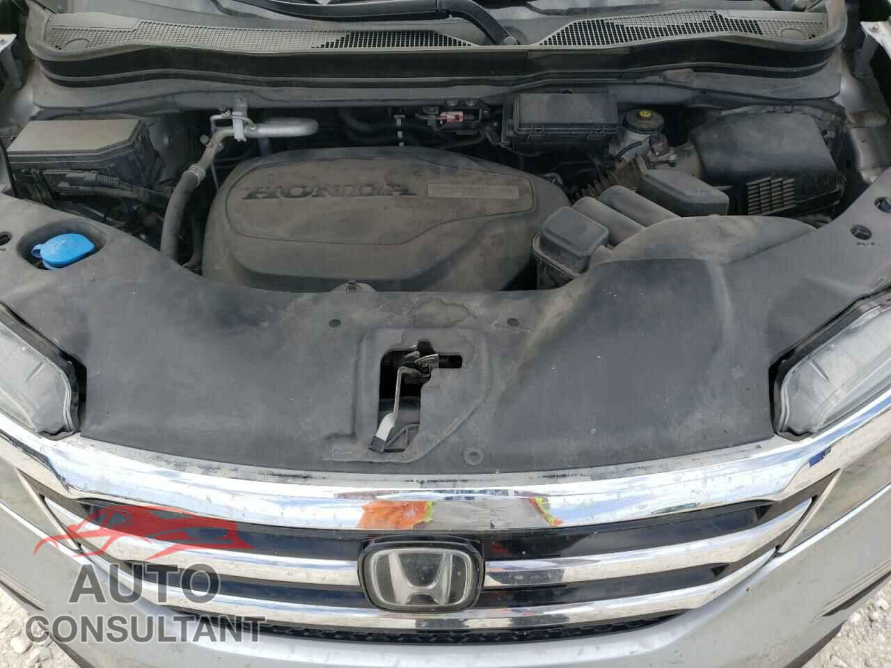 HONDA PILOT 2017 - 5FNYF6H08HB055687