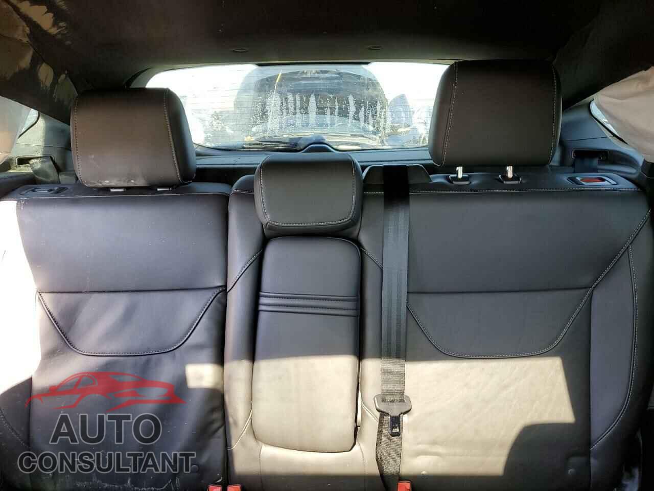 FORD FOCUS 2016 - 1FADP3L92GL253585