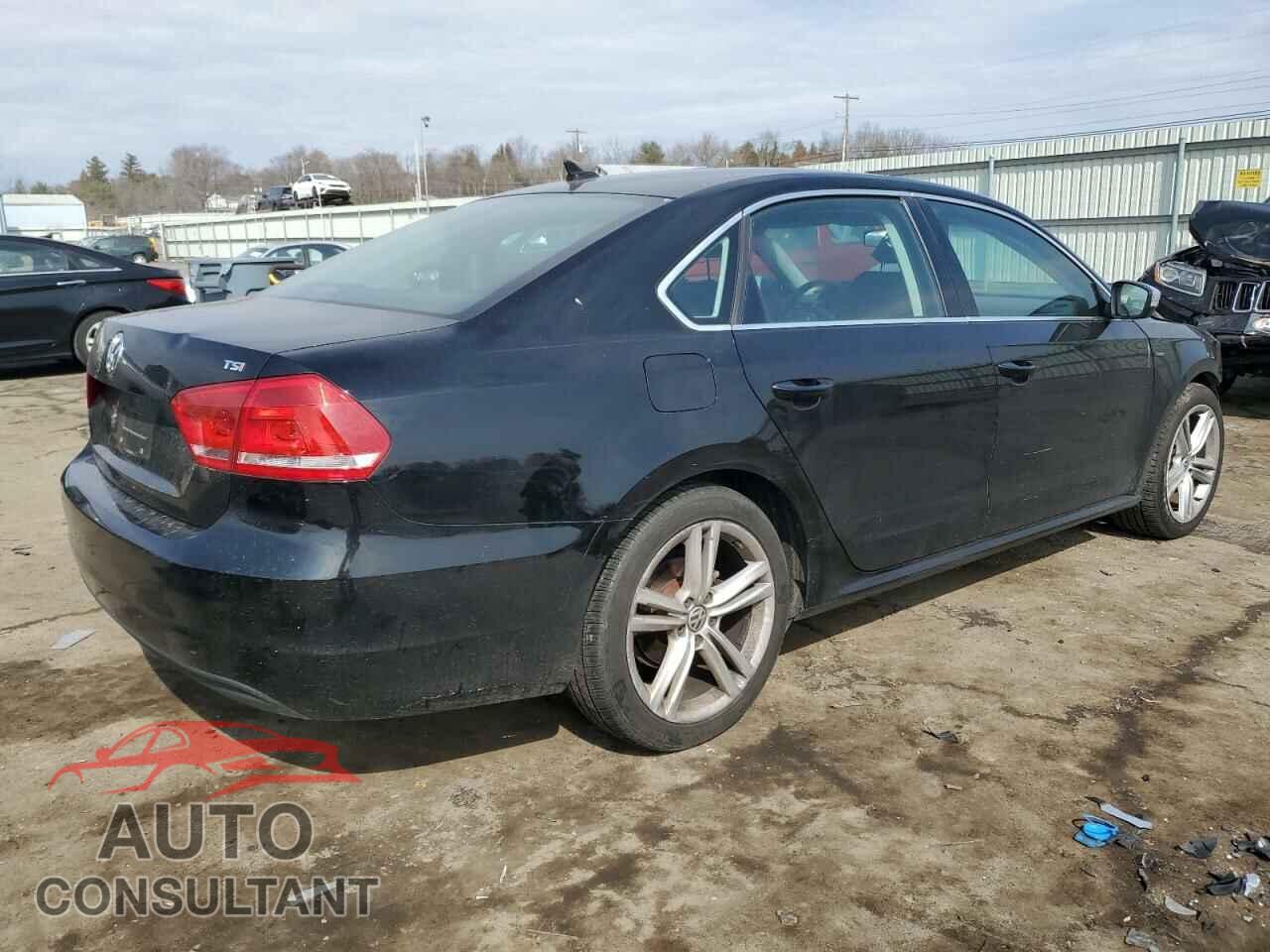 VOLKSWAGEN PASSAT 2015 - 1VWAT7A36FC107314
