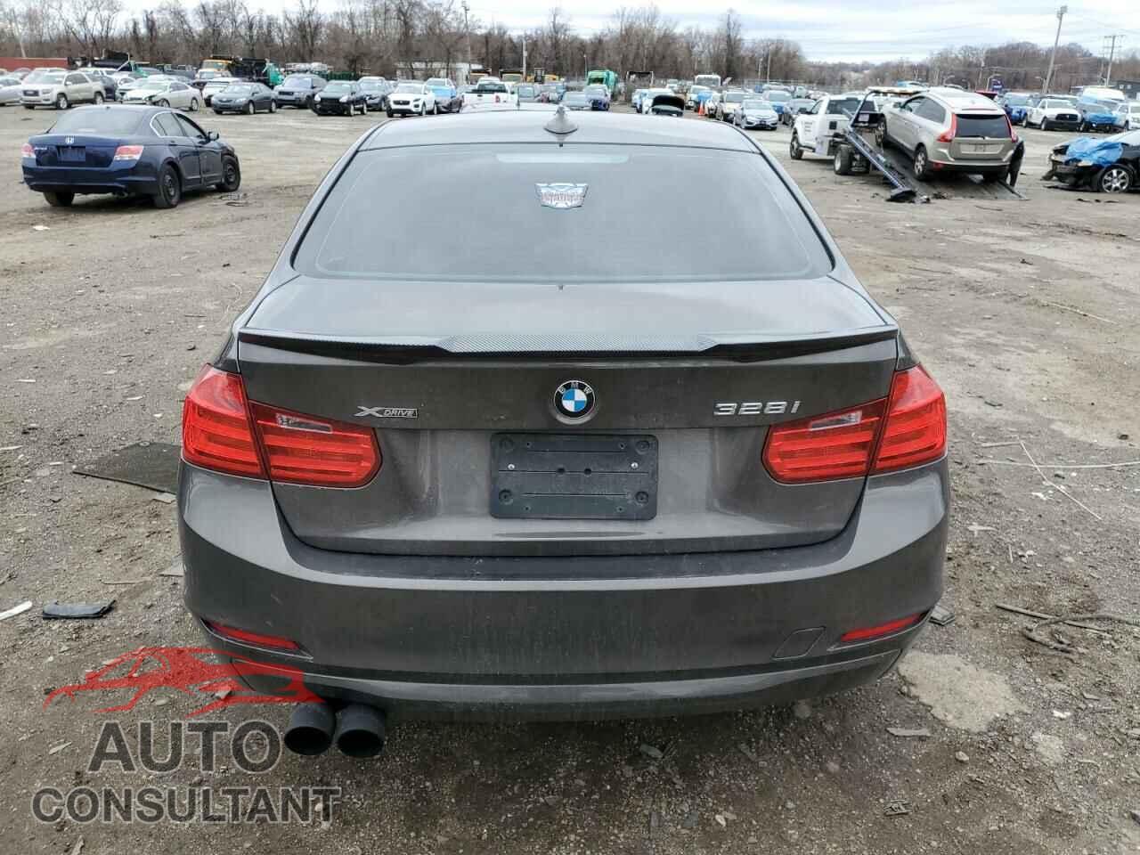 BMW 3 SERIES 2013 - WBA3B5C52DF590133
